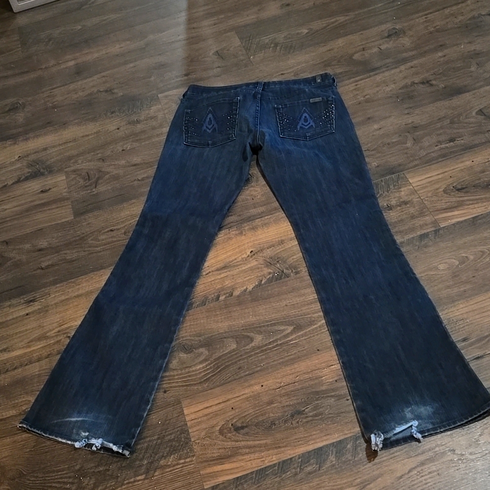 7 For All Mankind A Pocket Bootcut Jeans Size 30 So Good!The Hottest Cut!